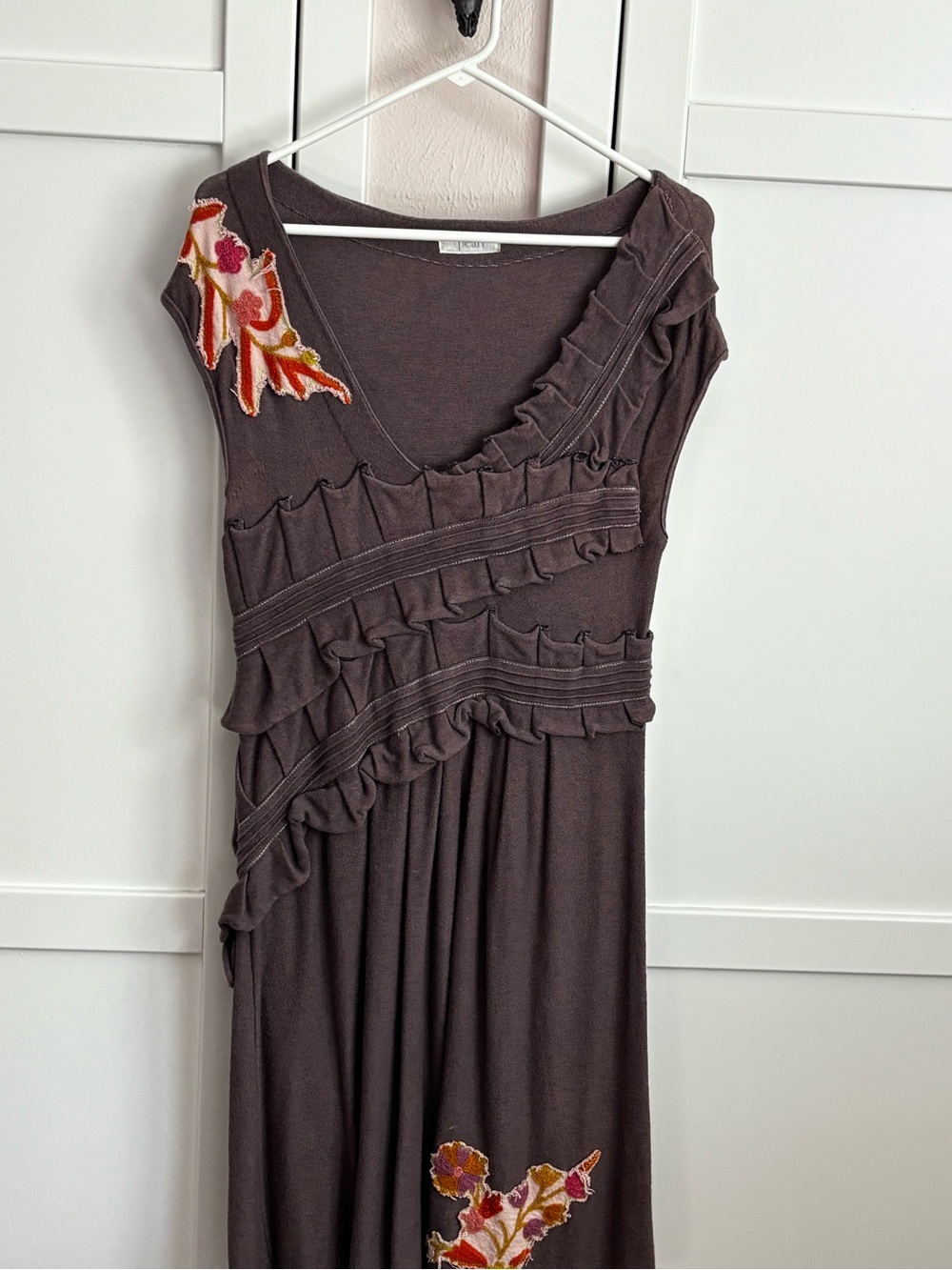 Pearl plum Maxi sweater Dress with Floral Embroidery